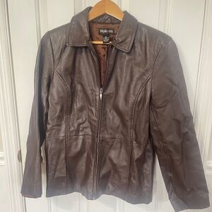 Vintage Style & Co. Women's Brown Genuine Leather Jacket Size M Sleek Urban Core